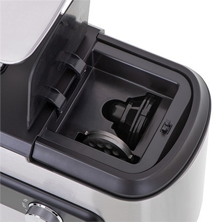 Adler Meat mincer with a shredder AD 4813 Silver/Black, 600 W, Number of speeds 2, Throughput (kg/min) 1 Adler Meat mincer with a shredder AD 4813 Silver/Black, 600 W, Number of speeds 2, Throughput (kg/min) 1