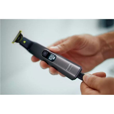 Philips QP6551/15 OneBlade Pro Hair, Face and Body Trimmer Cordless, Wet & Dry, Number of length steps 14, Black/Green Philips QP6551/15 OneBlade Pro Hair, Face and Body Trimmer Cordless, Wet & Dry, Number of length steps 14, Black/Green