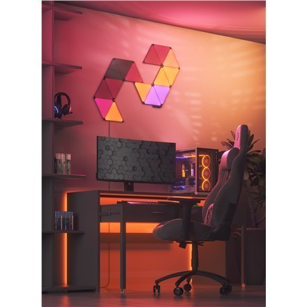 Nanoleaf Shapes Black Triangles Expansion Pack (3 panels) Nanoleaf Shapes Black Triangles Expansion Pack (3 panels)