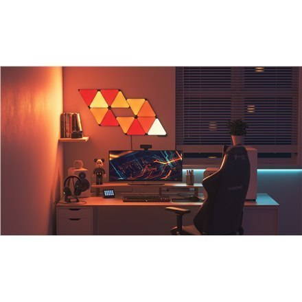 Nanoleaf Shapes Black Triangles Expansion Pack (3 panels) Nanoleaf Shapes Black Triangles Expansion Pack (3 panels)