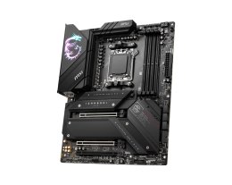 MSI | MPG X670E CARBON WIFI | Gniazdo procesora Socket AM5 | Rodzaj chipsetu AMD X670 | Technologia obsługiwanej pamięci RAM DDR