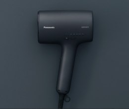 Panasonic | Suszarka do włosów | Nanoe EHNA0JN825 | 1600 W | Liczba ustawień temperatury 4 | Dysza dyfuzora | Czarny